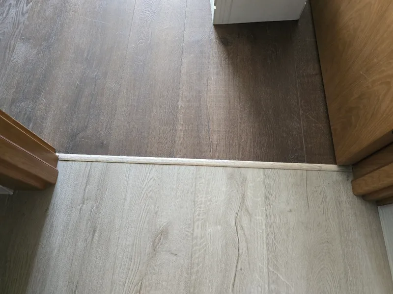 Порог одноуровневый ЛС 10.2700.24024 Дуб пепельный светлый