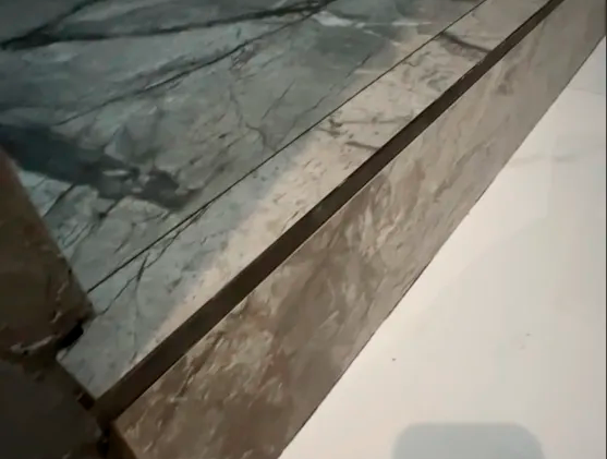 Профиль окантовочный Волшебная палочка MSPK 01.2700.15 10мм 2,7м Чёрный